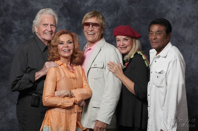 Don Matheson, Deanna Lund, Gary Conway, Heather Young and Don Marshall at the Hollywood Show, 10 October 2010